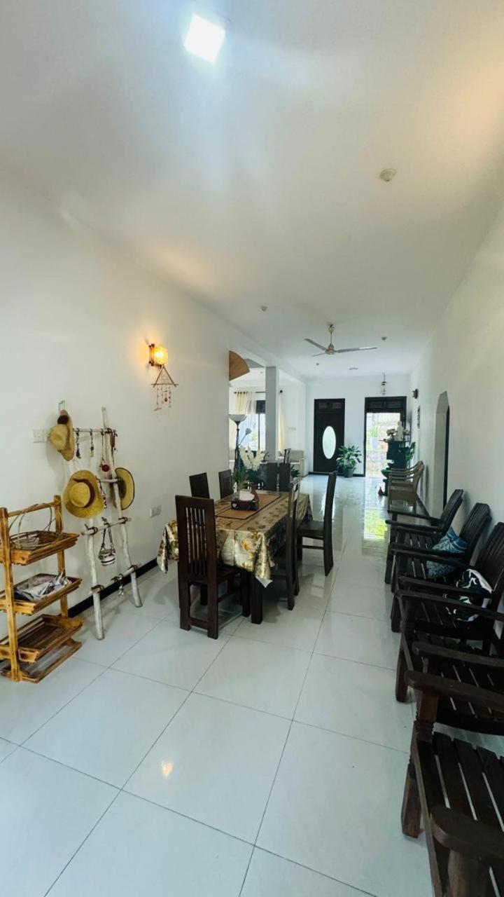 Sritaly Inn มิริสซา ภายนอก รูปภาพ